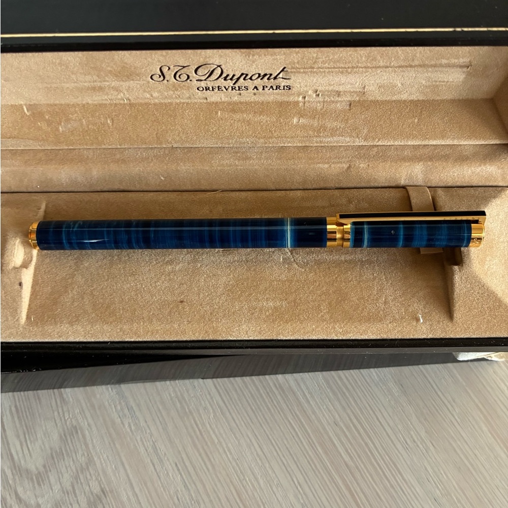 Vintage S. T. Dupont - Blue and Gold Fountain Pen - Picture 2 of 9
